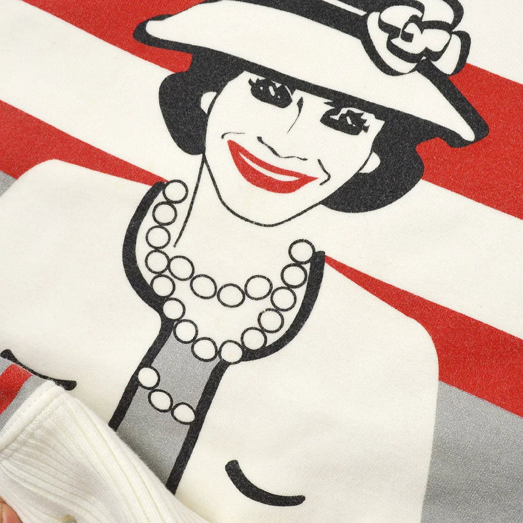 CHANEL 2001 Fall Mademoiselle print sweatshirt #38
