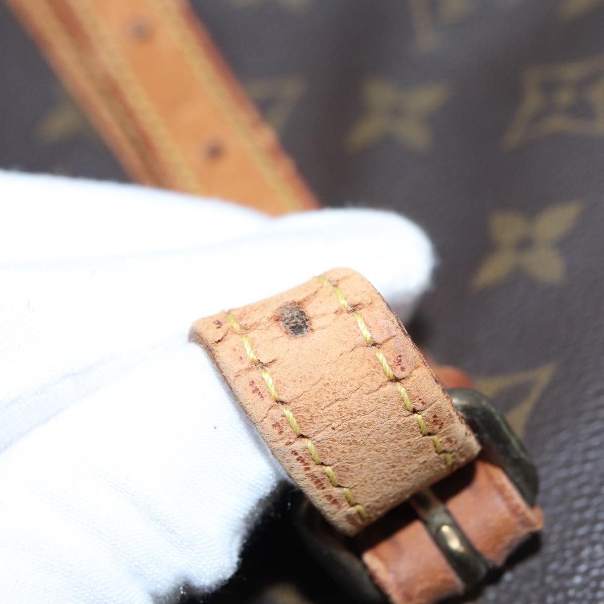 LOUIS VUITTON Monogram Bucket GM Shoulder Bag 1:1 Rep M42236 LV Auth ar12502