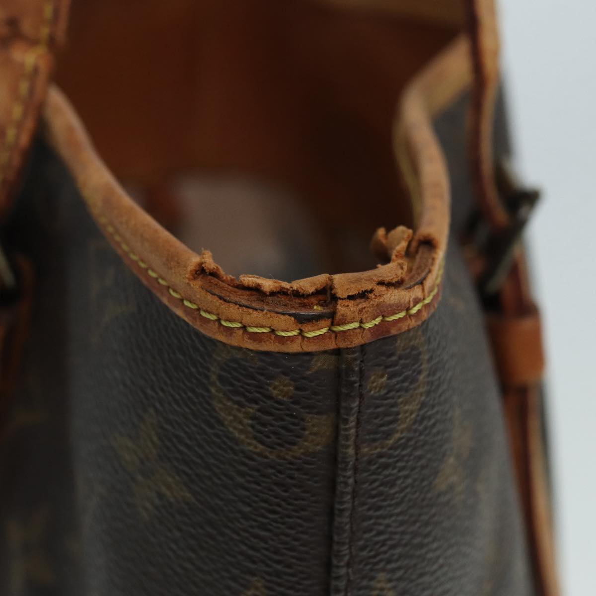 LOUIS VUITTON Monogram Bucket GM Shoulder Bag 1:1 Rep M42236 LV Auth ar12502
