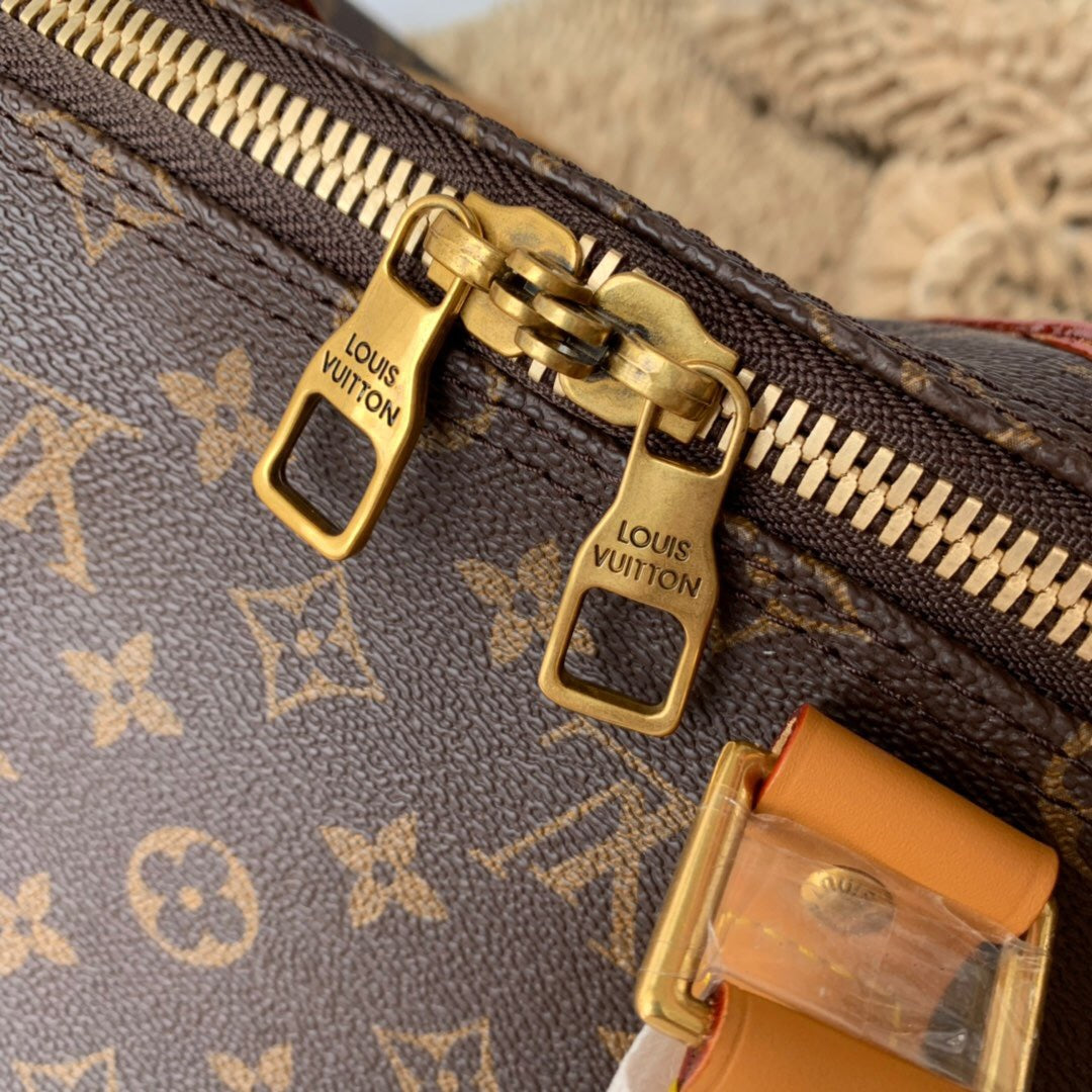Elite Carryalls