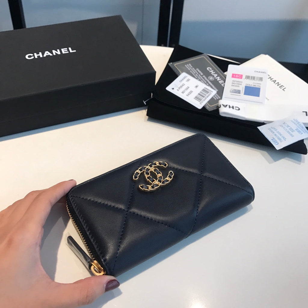 Chanel CHL RED BLACK WALLET 16.5CM