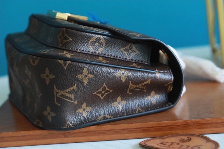 Louis Vuitton Passy Monogram Canvas For Women, WomenÃƒÂ¢Ã¢â€šÂ¬Ã¢â€žÂ¢s Handbags, Shoulder Bags And Crossbody Bags 9.1in/23cm Louis Vuitton M45592