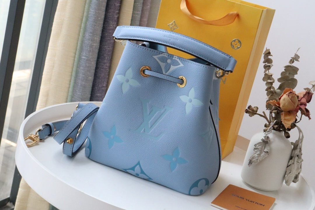 Louis Vuitton NeoNoe Bucket Bag Monogram Empreinte Blue For Women, WomenÃƒÂ¢Ã¢â€šÂ¬Ã¢â€žÂ¢s Handbags, Shoulder Bags 7.9in/20cm Louis Vuitton M45709