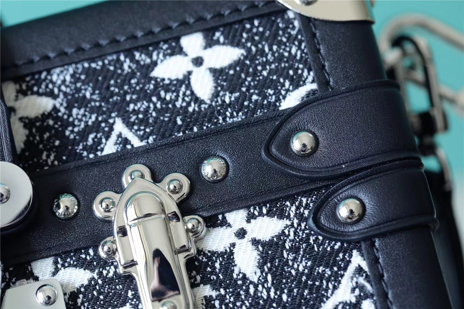 Louis Vuitton Petite Malle Monogram Jacquard Denim Navy Blue For Women,  Shoulder And Crossbody Bags 7.9in/20cm Louis Vuitton 