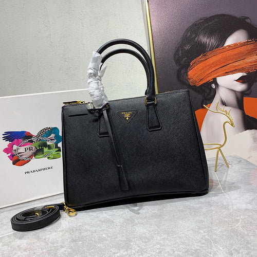 Barnes-Bags - Prada Bags - 933