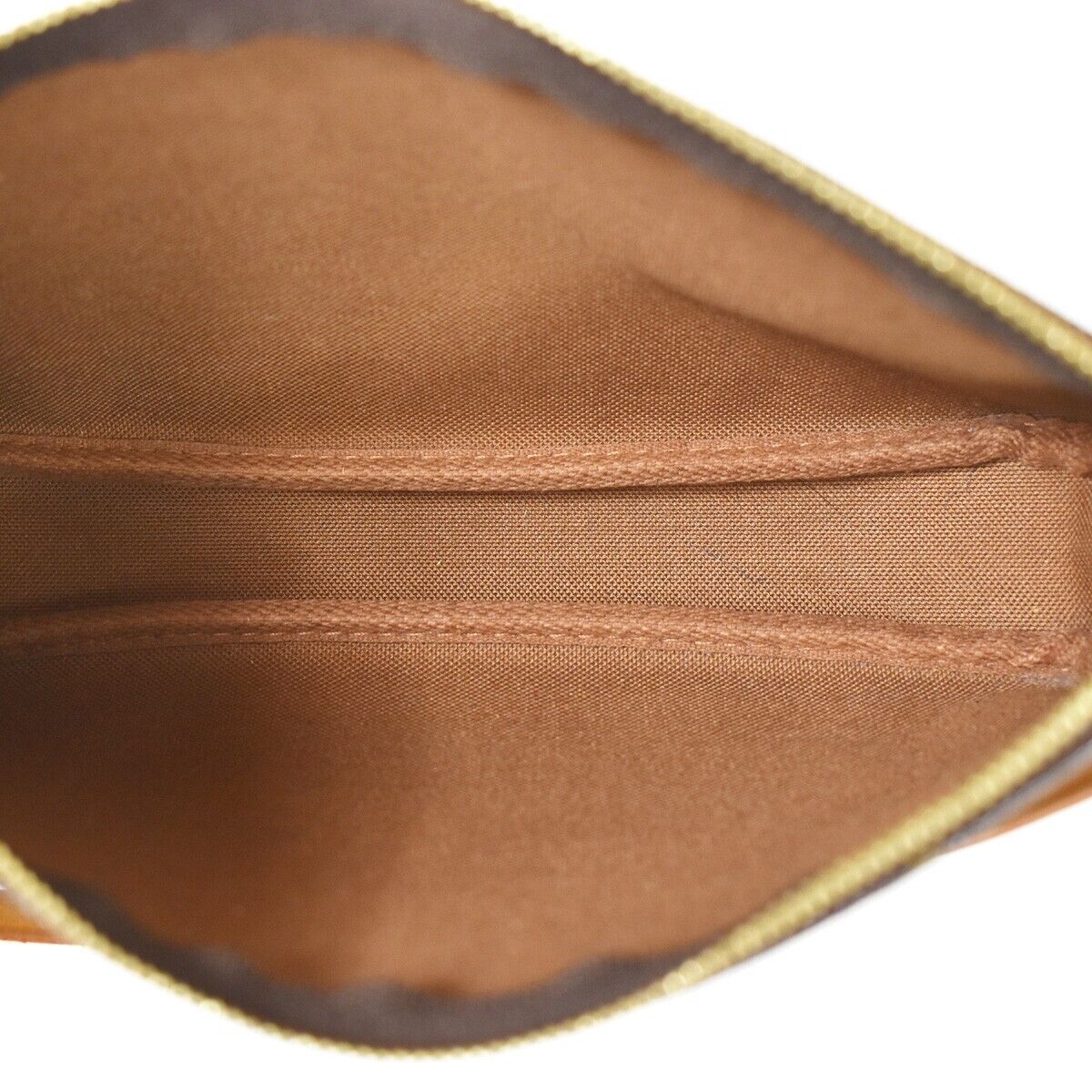 Louis Vuitton Pochette Accessoires  Canvas Clutch Bag