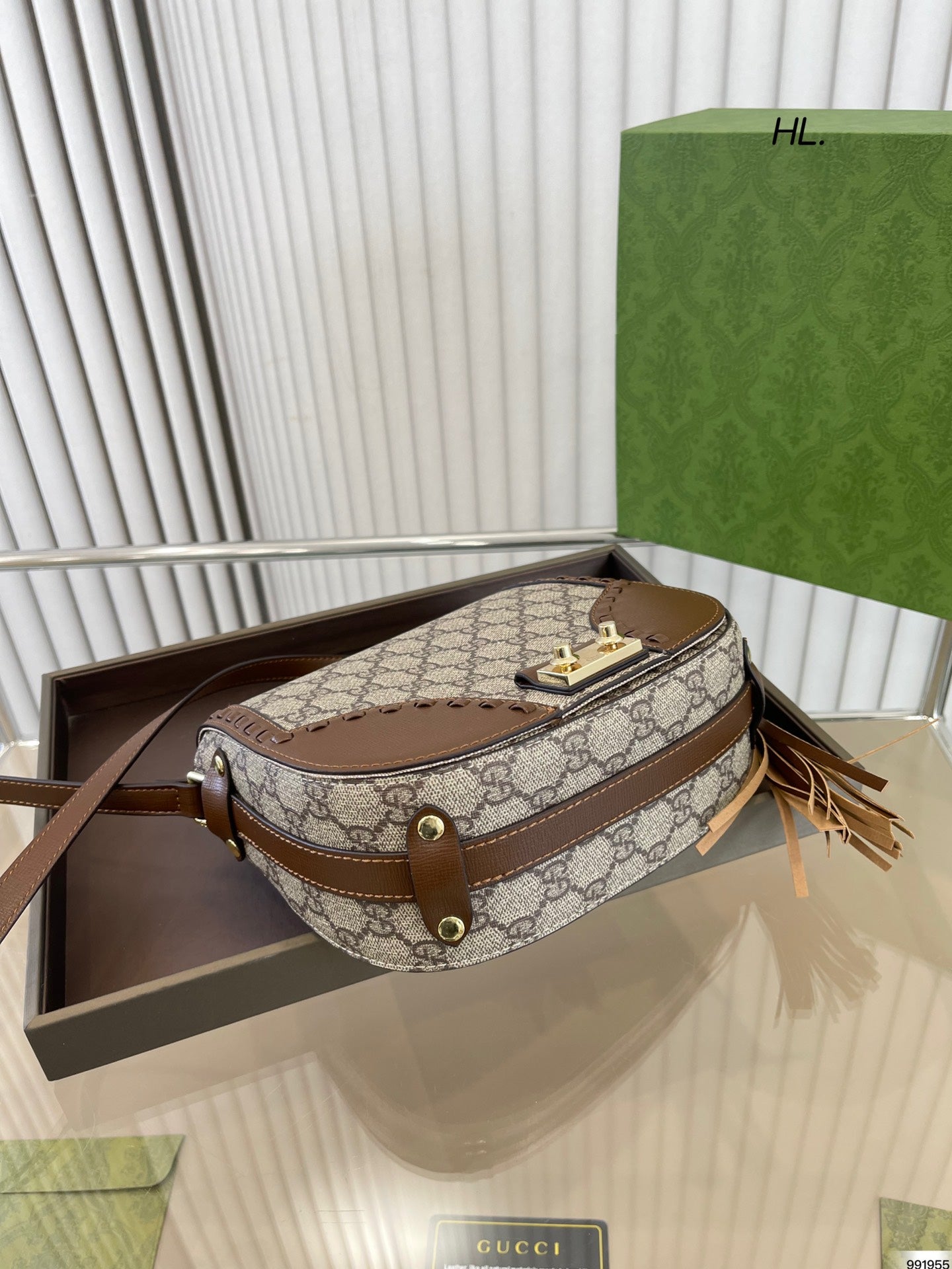 LB - New 1:1 rep  Bags Gucci 521