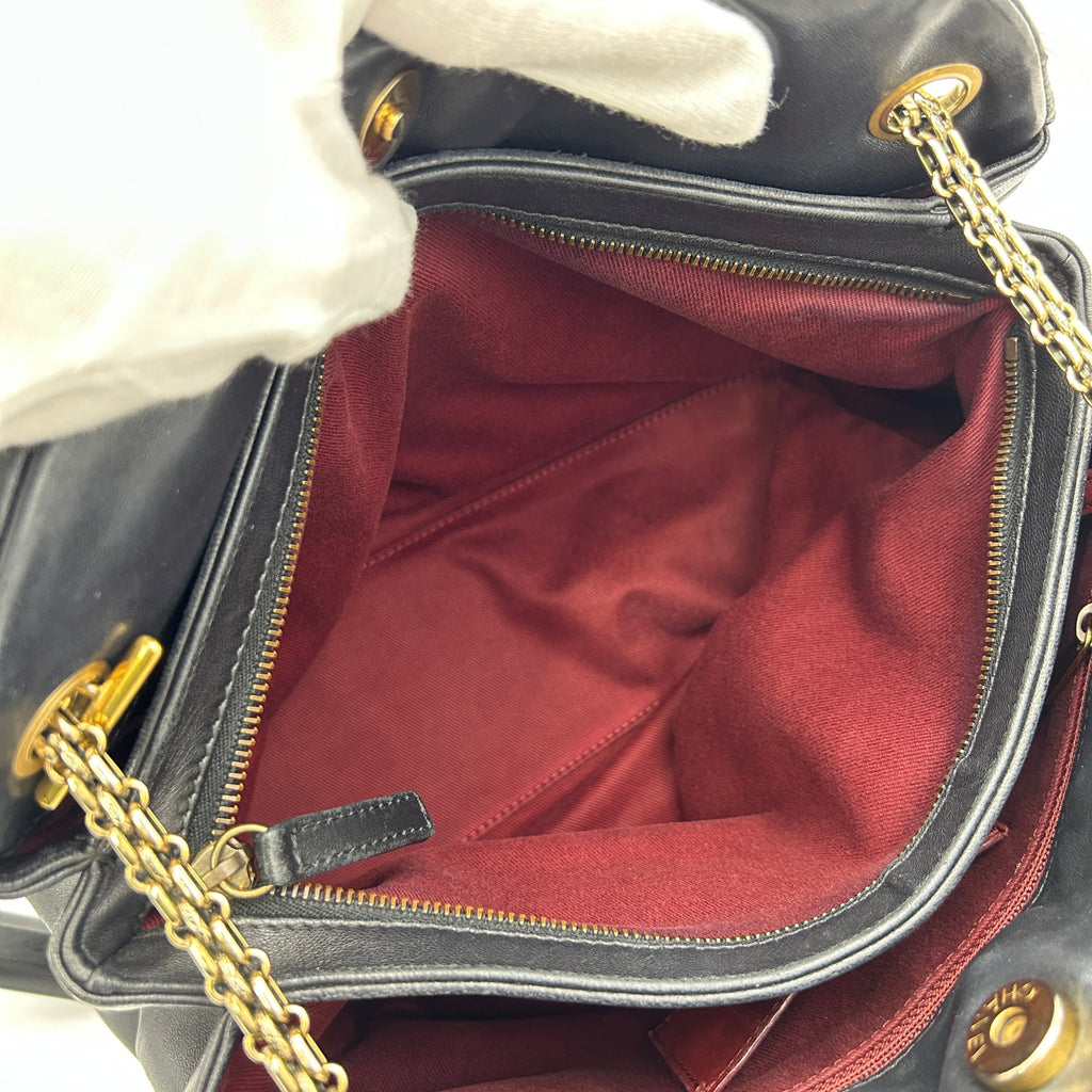 Chanel Matelasse Chain Shoulder Black Leather LA4509