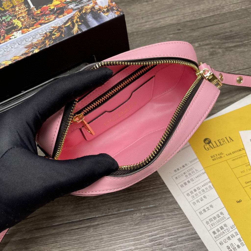 DG Crossbody 3.5 Bag Pink For Women 7.5in/19cm DG Burberry7095AW57680469