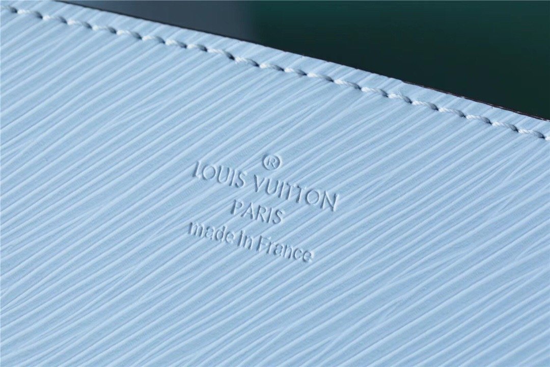 Louis Vuitton Marelle Epi Bleu Nuage Blue For Women, WomenÃƒÂ¢Ã¢â€šÂ¬Ã¢â€žÂ¢s Handbags, Shoulder And Crossbody Bags 9.8in/25cm Louis Vuitton M59486