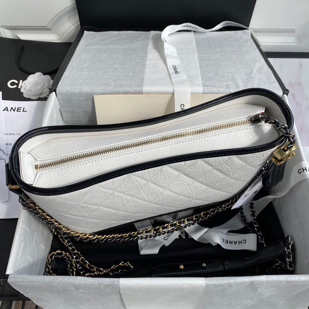 ChanelGabrielle Hobo Handbag White/Black For Women Bags, Shoulder And Crossbody Bags 9.8in/25cm A93824 Y61477 C0200