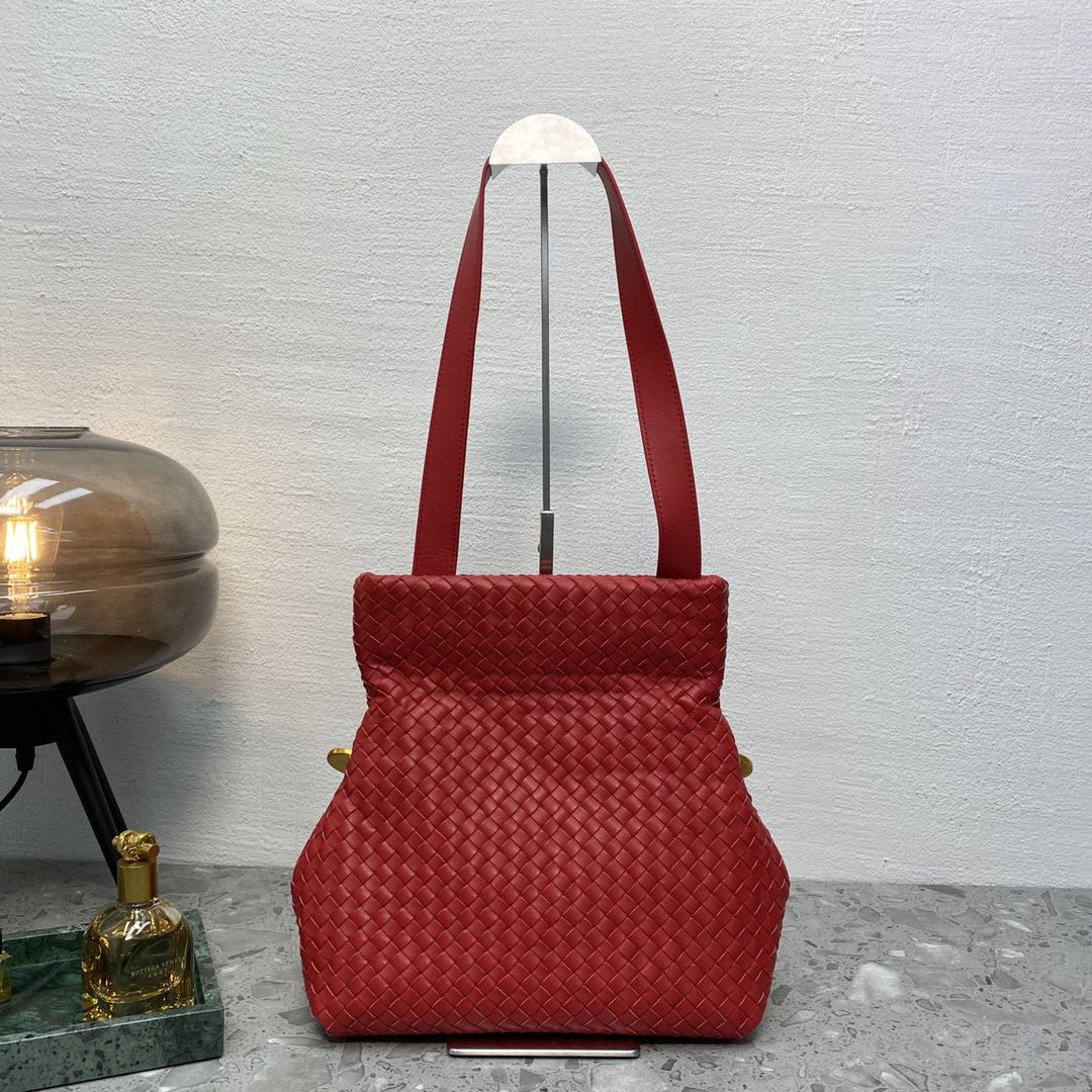 Bottega Veneta Intrecciato Shoulder Bag Red, For Women, Women’s Bags 10.2in/26cm