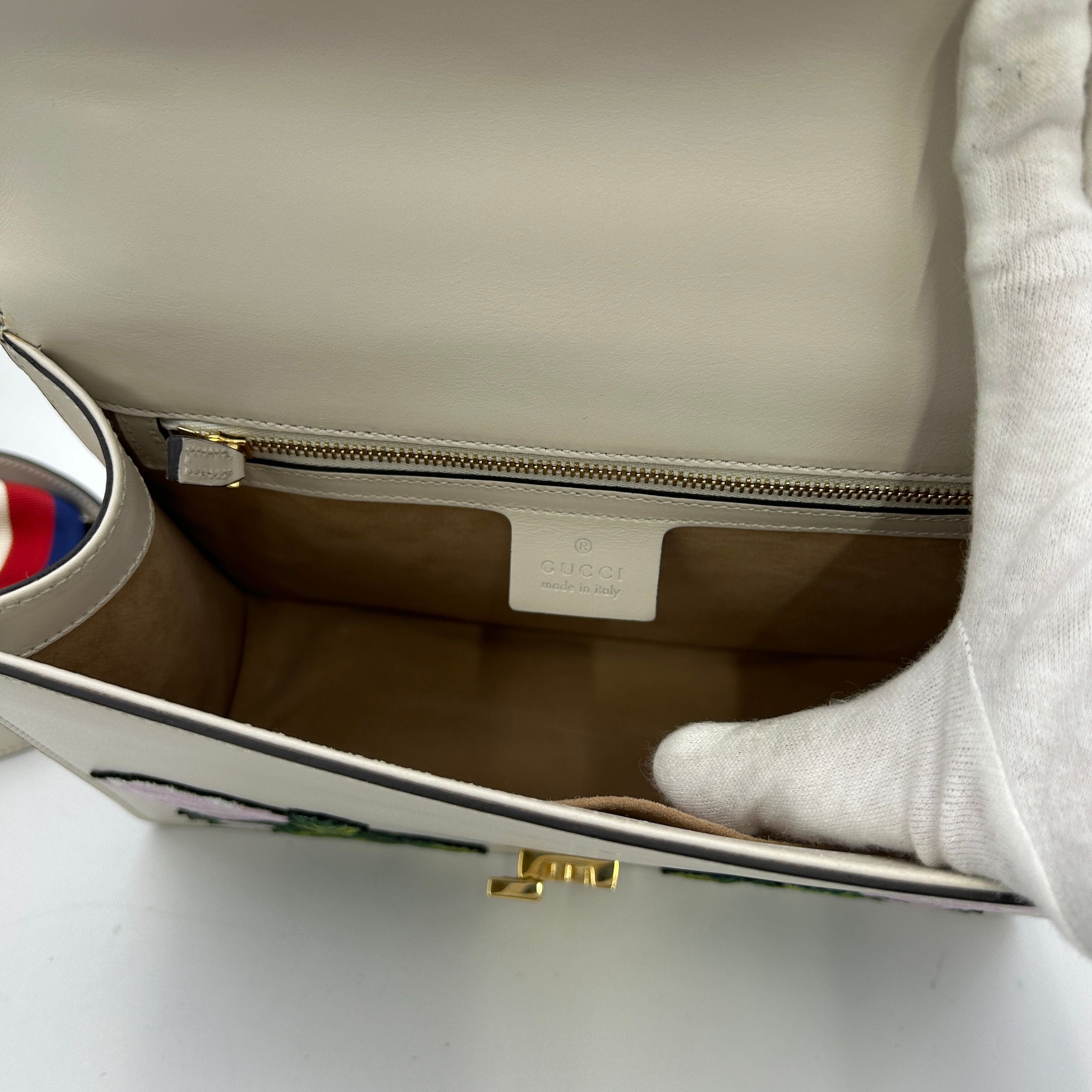 GUCCI SyLouis Vuittonie Shoulder Bag White Pink Multi Leather Floral Embroidery ITNS71BDBE3Q