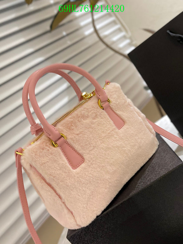 Prada Bags - The Luxera Bags  686
