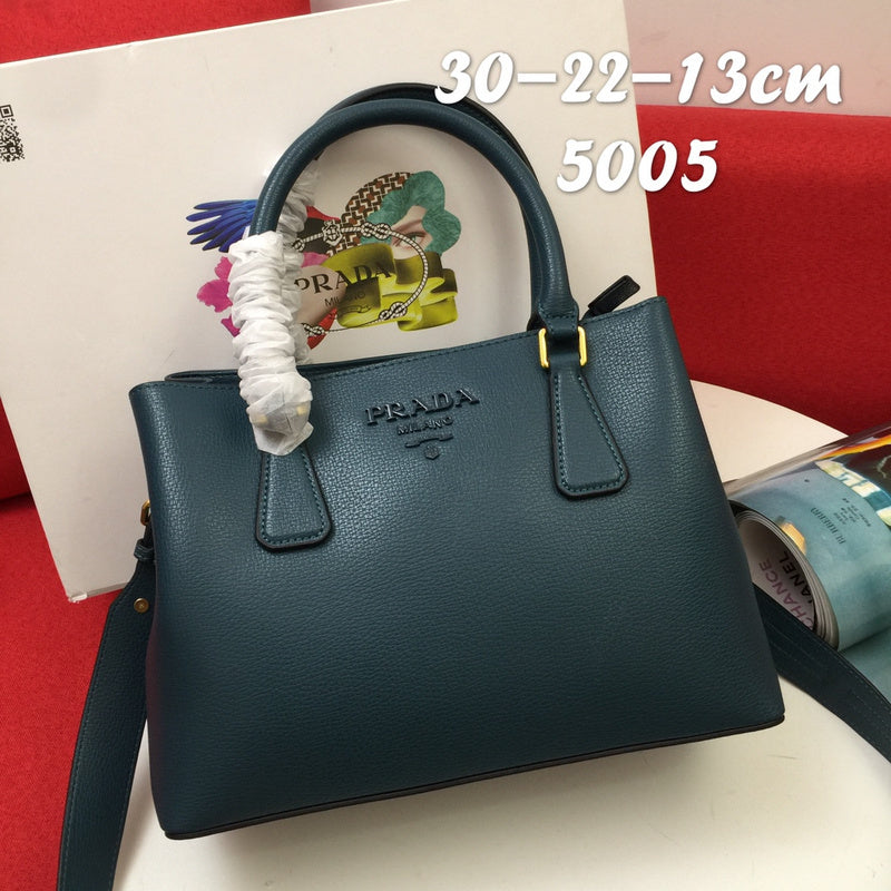 Barnes-Bags - Prada Bags - 944