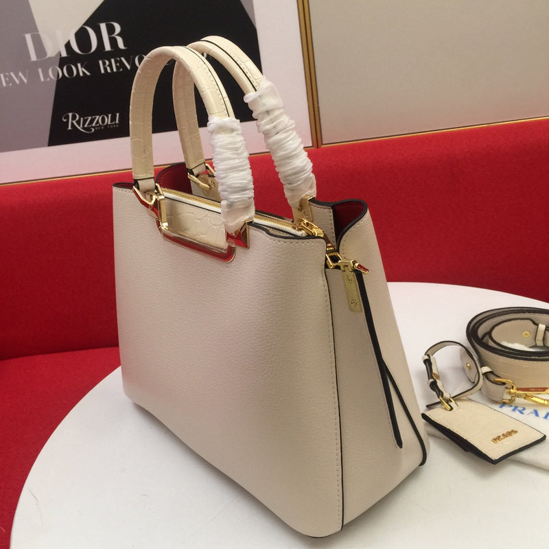 Barnes-Bags - Prada Bags - 865