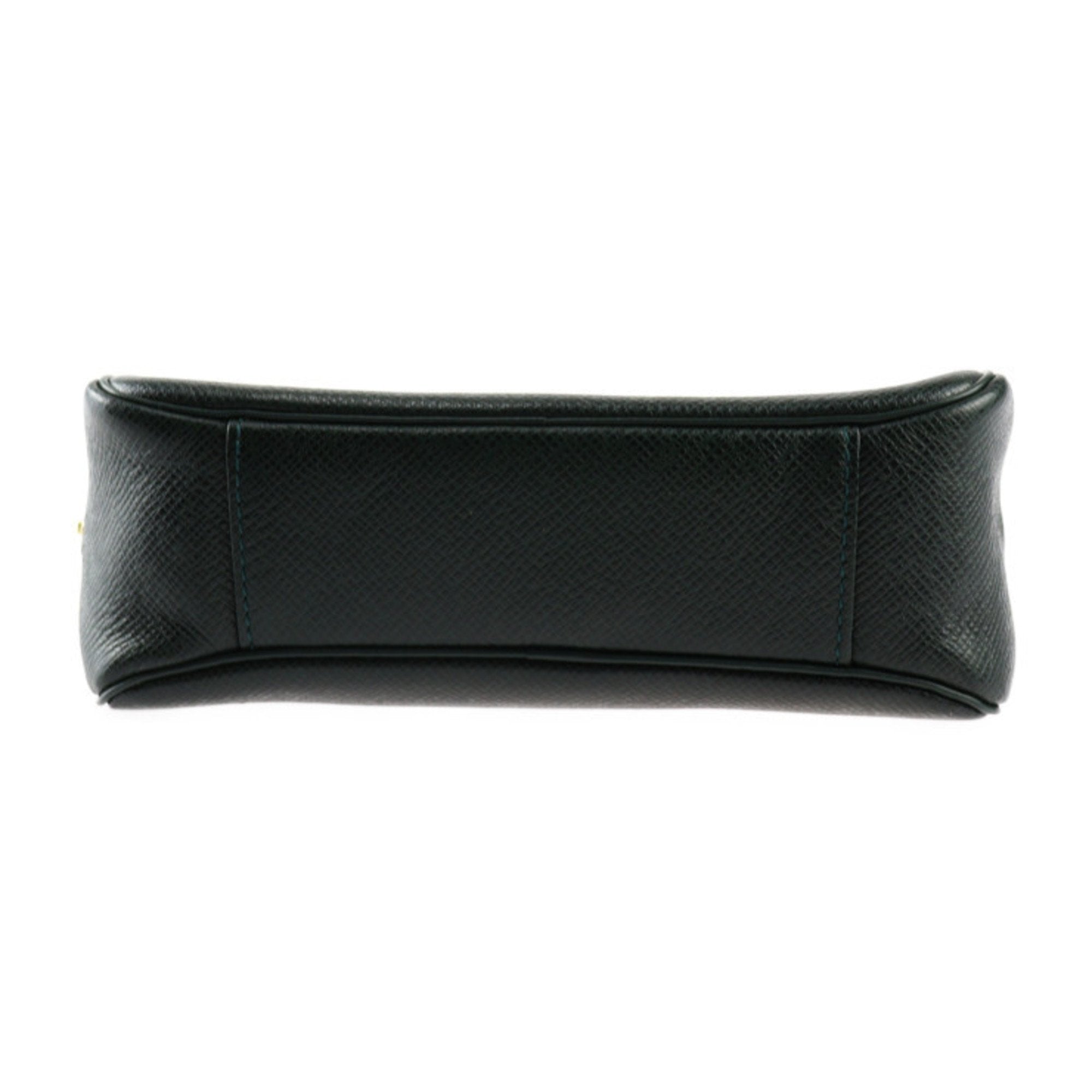 Louis Vuitton Pochette Accessoire  Leather Clutch Bag