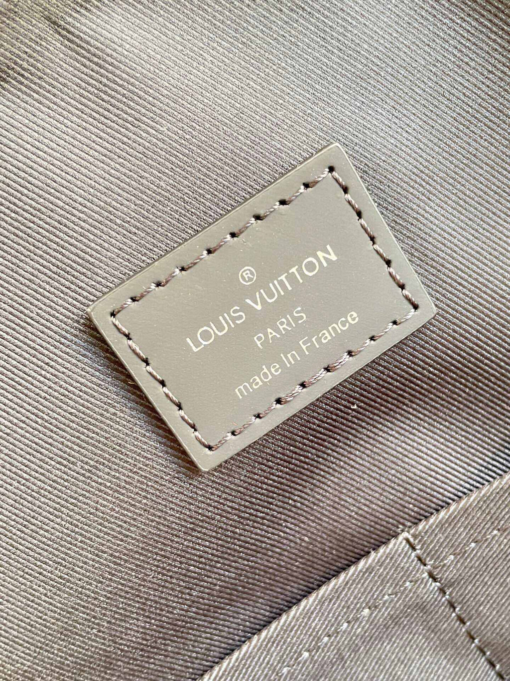 Louis Vuitton Briefcase Explorer Monogram Eclipse Canvas For Men, Bags, Shoulder And Crossbody Bags 15.4in/39cm Louis Vuitton M40566