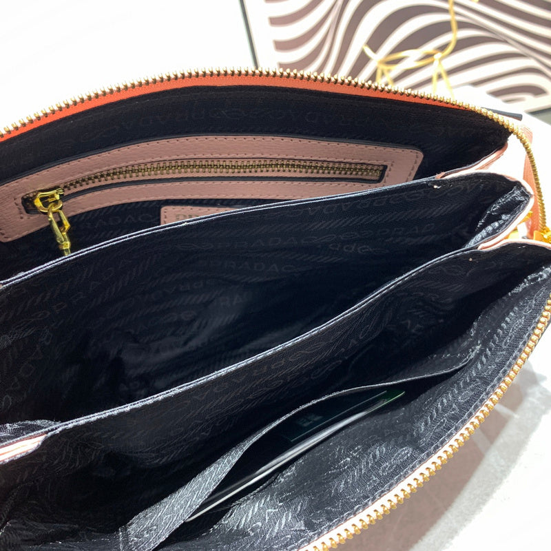 Barnes-Bags - Prada Bags - 829