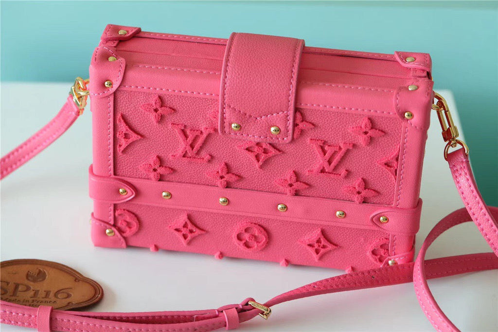 Louis Vuitton Petite Malle Tufted GlamIuo Pink For Women,  Shoulder And Crossbody Bags 7.9in/20cm Louis Vuitton M20745