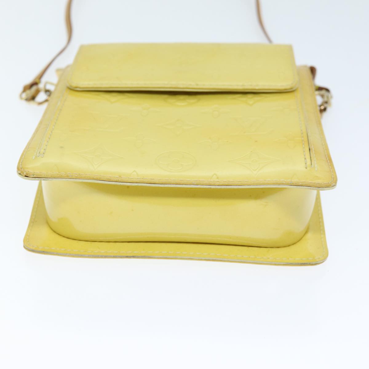 Louis Vuitton Mott   Leather Clutch Bag