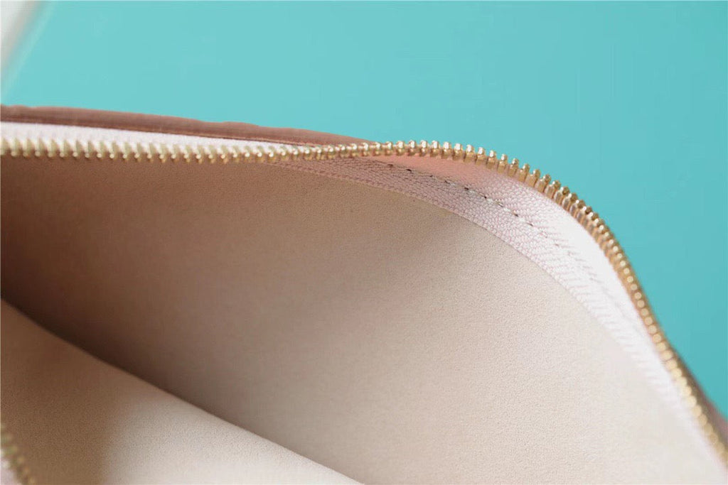Louis Vuitton Neverfull MM Monogram Empreinte Pale Beige For Women,  Shoulder and Crossbody Bags 12.2in/31cm Louis Vuitton M46231