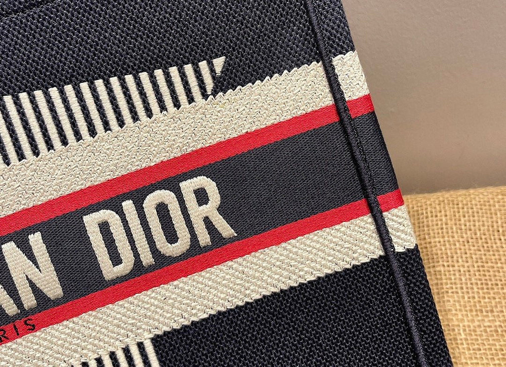 Dior MeDiorum DYORAlps Book Tote Black Three-Tone Embroidery, Black, For Women Women’s Handbags, Shoulder Bags, 36cm CD