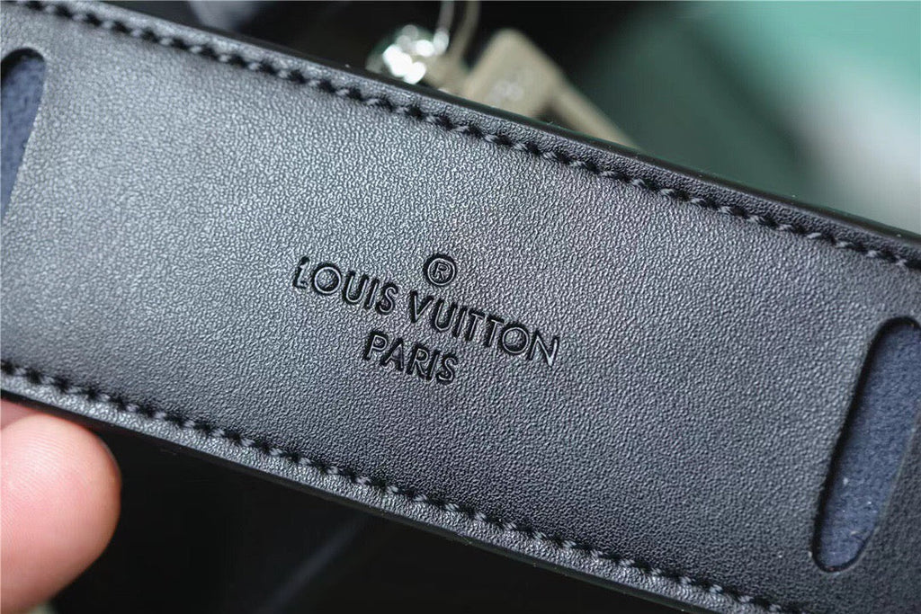 Louis Vuitton Sac Plat Cross Damier Graphite Canvas For Men, Bags, Shoulder And Crossbody Bags 11.2in/28.5cm Louis Vuitton N45276