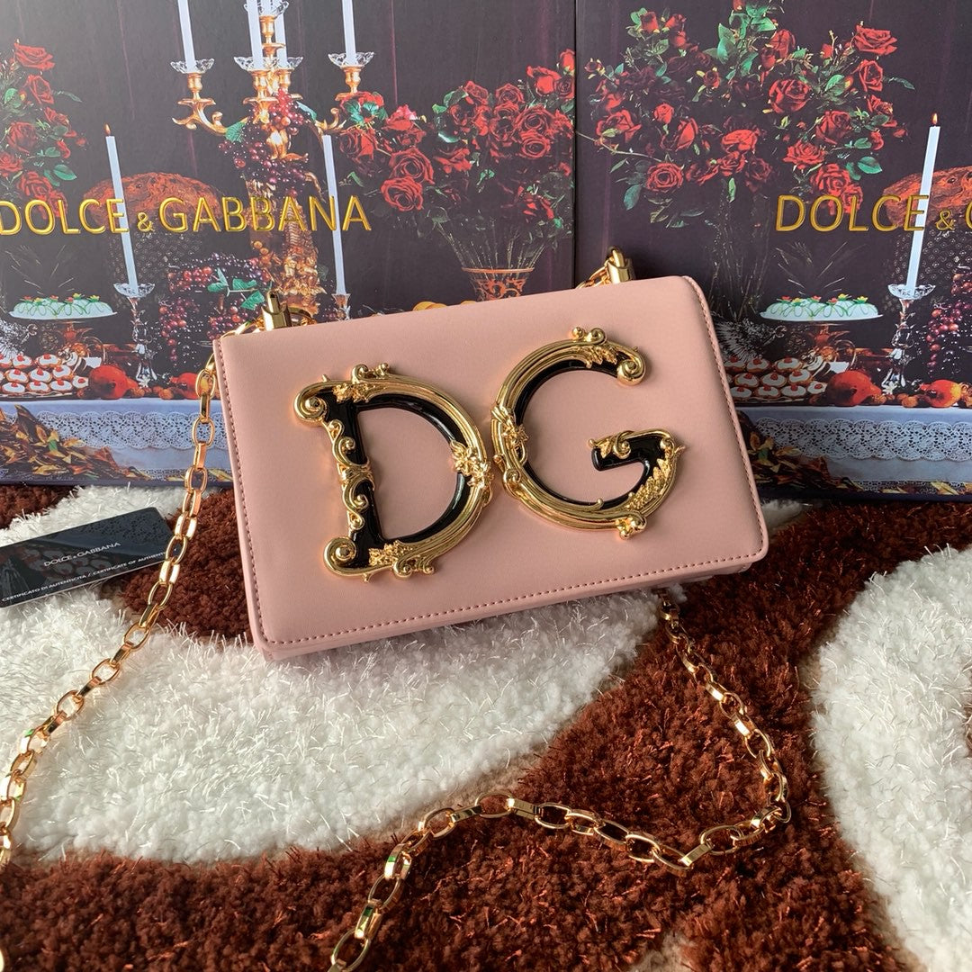 DG DG Girls CrossBody Bag Pink For Women 8.3in/21cm DG Burberry6498AZ80180412