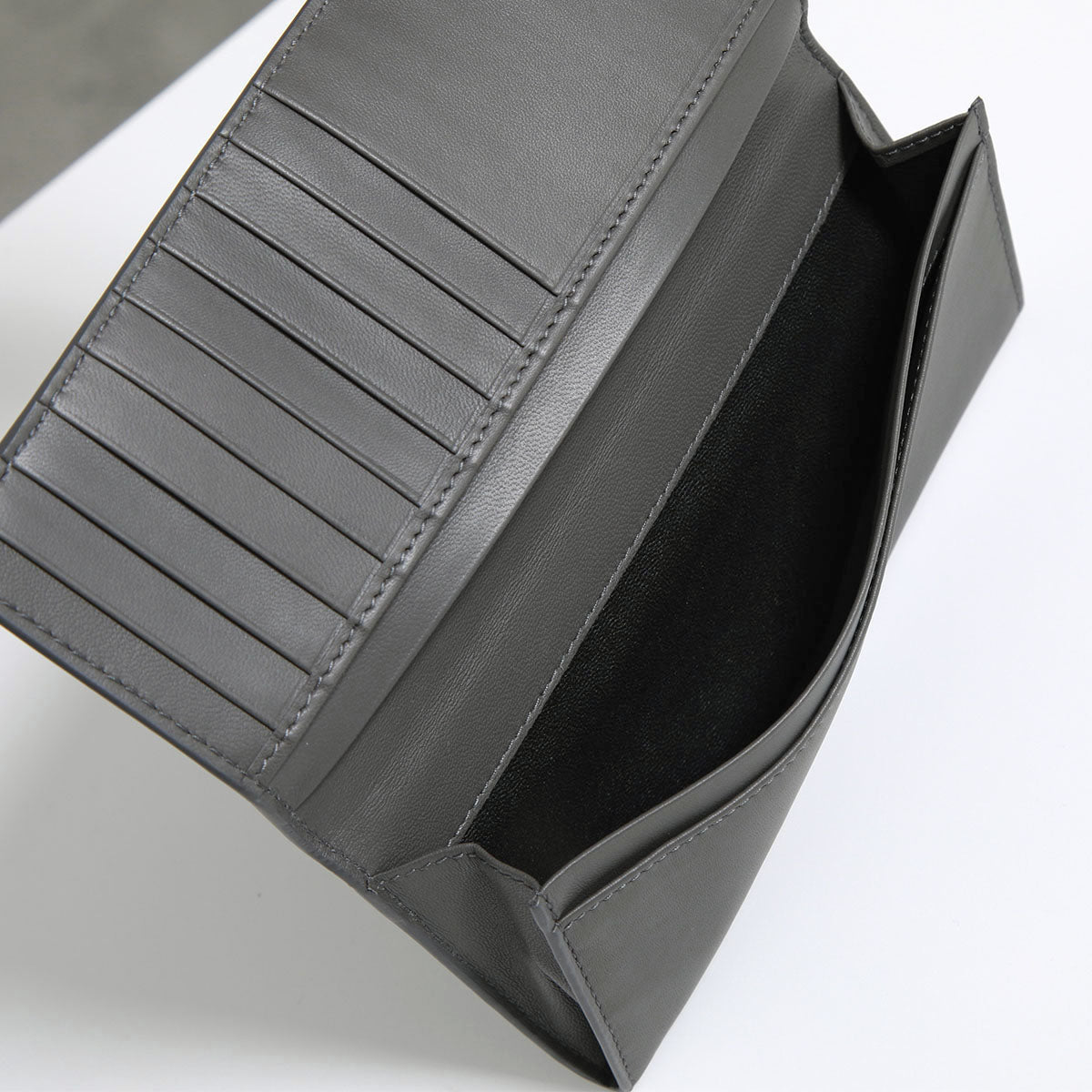 Bottega Veneta Bi-fold Long Leather Wallet