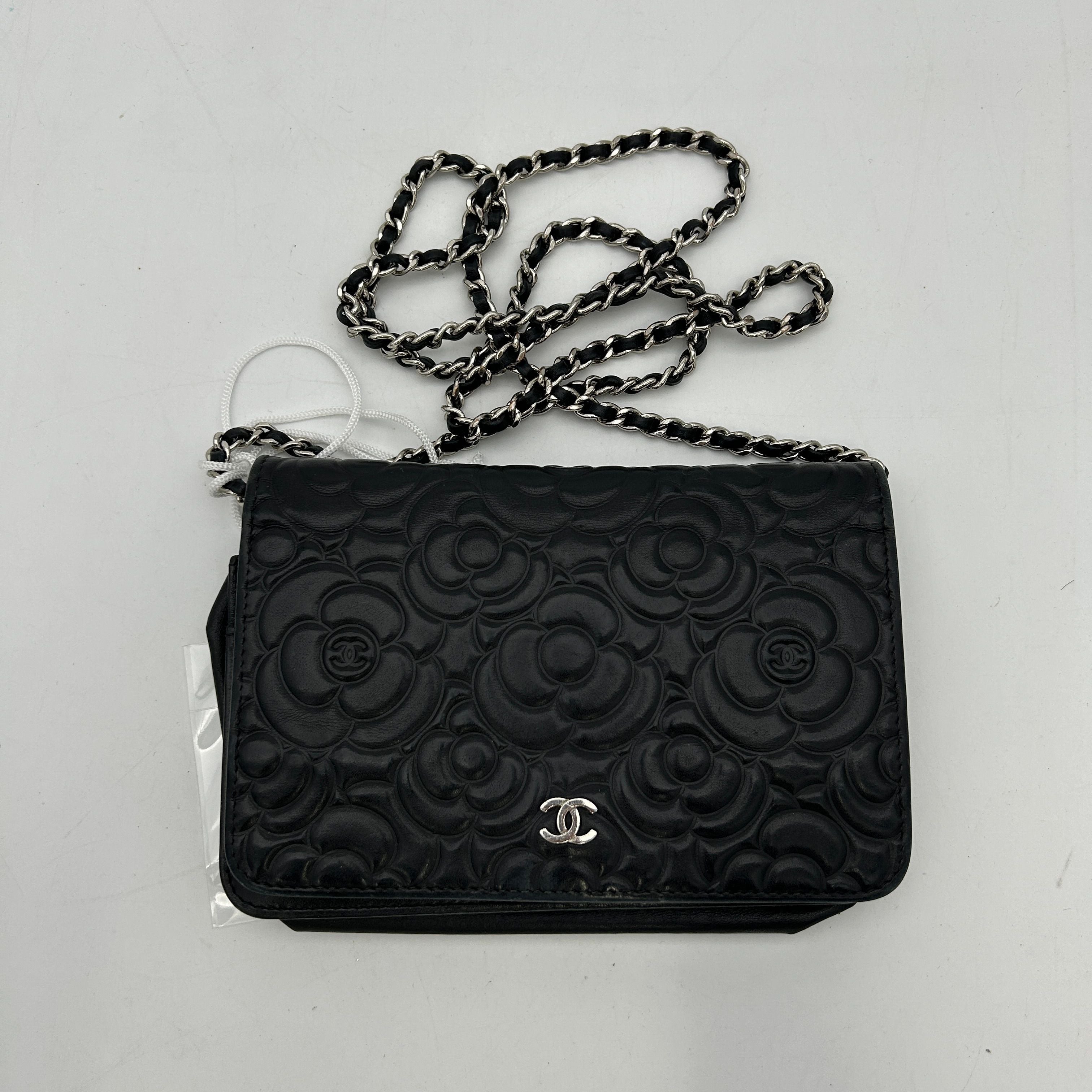 Chanel Camellia Wallet On Chain - Black Clutches, Handbags LA32119