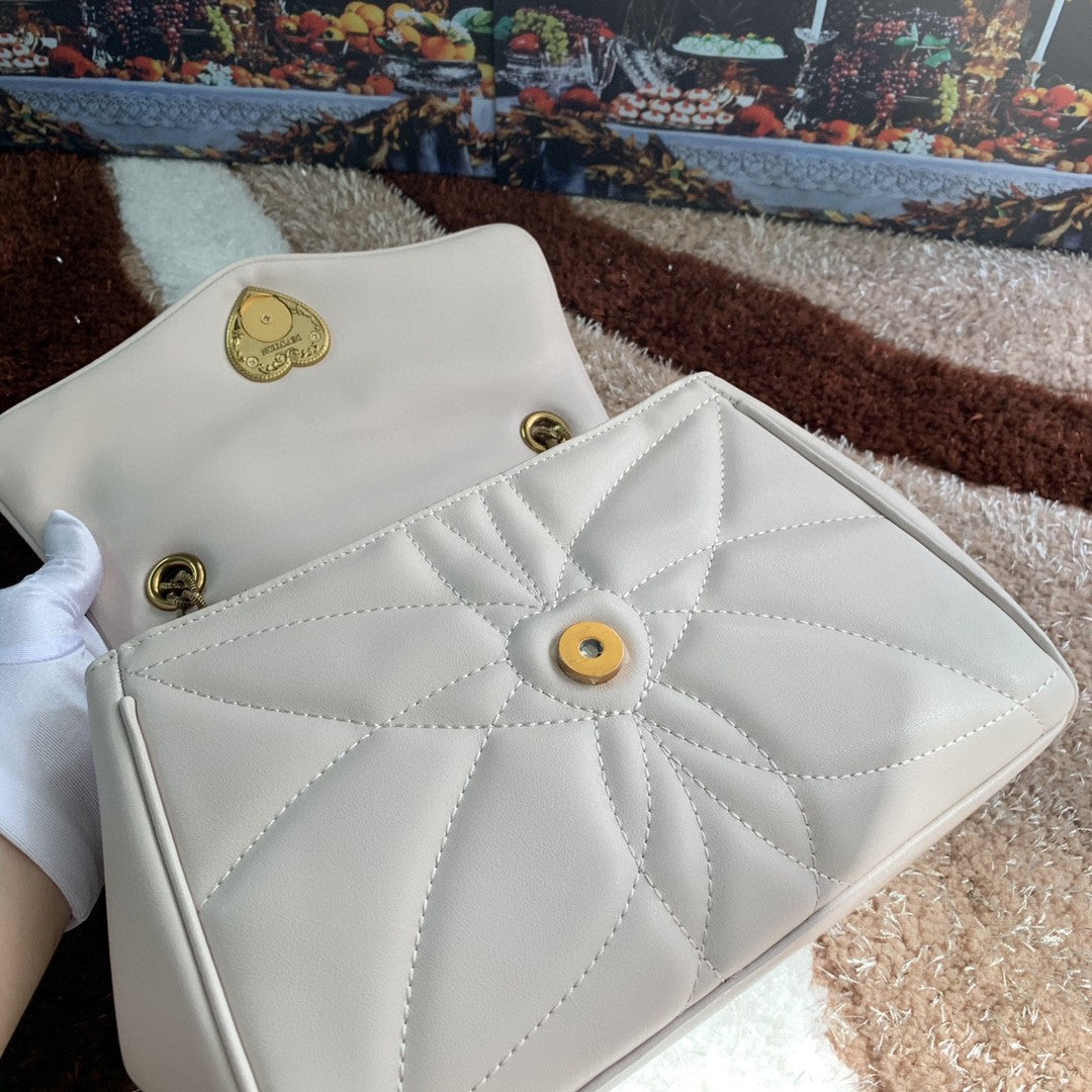 DG MeDiorum Devotion Shoulder Bag In Quilted Nappa White For Women 10.2in/26cm DG
