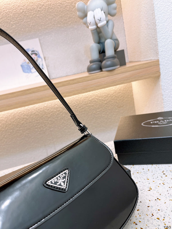 Prada Bags - Luxera Bags - 650