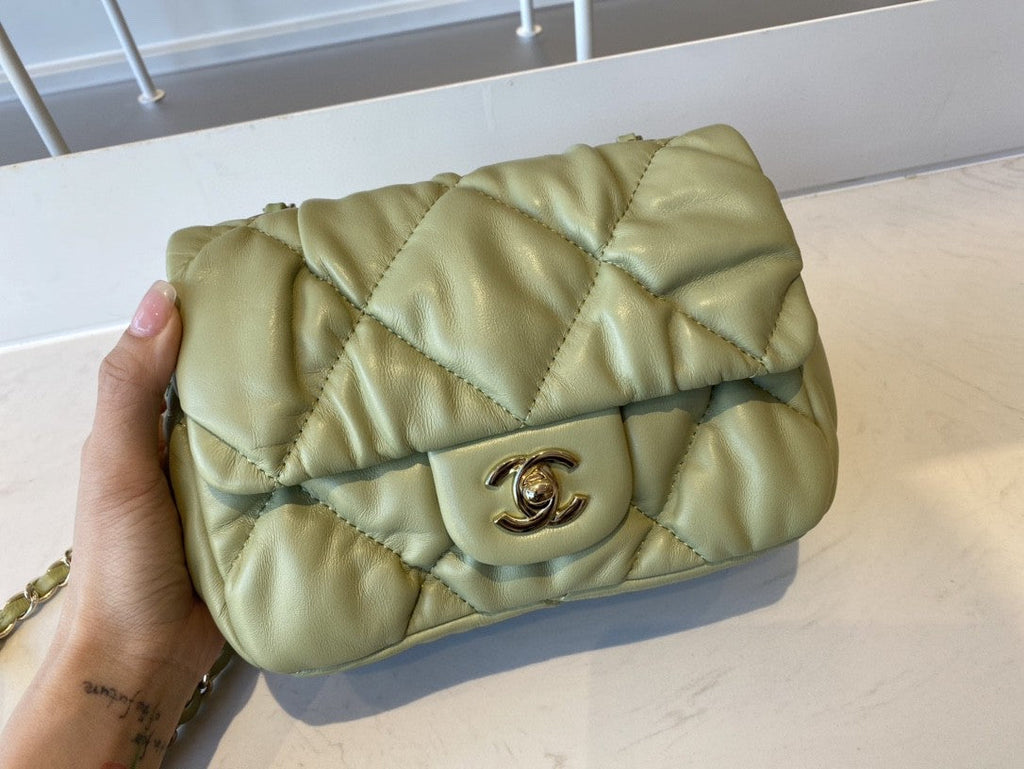 ChanelSmall Flap Bag Gold Hardware Green For Women, Women’s Handbags, Shoulder Bags 7.5in/19cm AS2232