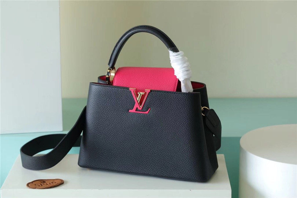 Louis Vuitton Capucines MM Taurillon Black/ Rose Berlingot For Women, WomenÃƒÂ¢Ã¢â€šÂ¬Ã¢â€žÂ¢s Bags, Shoulder And Crossbody Bags 12.4in/31.5cm Louis Vuitton M59882