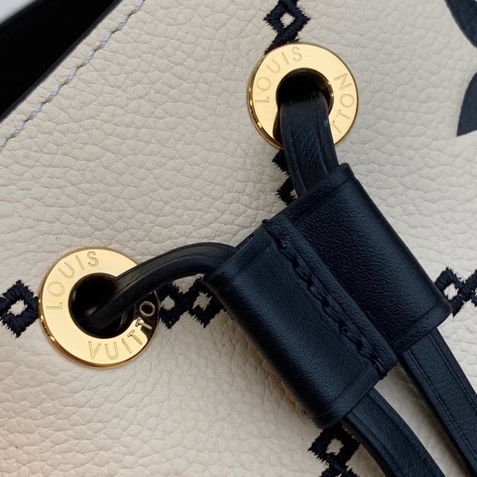 Louis Vuitton NeoNoe Monogram Empreinte For Women,  Shoulder Bags 10.2in/26cm Louis Vuitton M46023