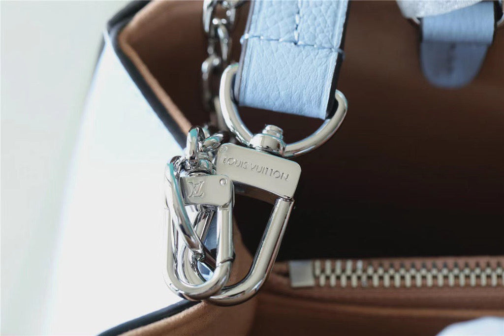Louis Vuitton Marelle Epi Bleu Nuage Blue For Women, WomenÃƒÂ¢Ã¢â€šÂ¬Ã¢â€žÂ¢s Handbags, Shoulder And Crossbody Bags 9.8in/25cm Louis Vuitton M59486