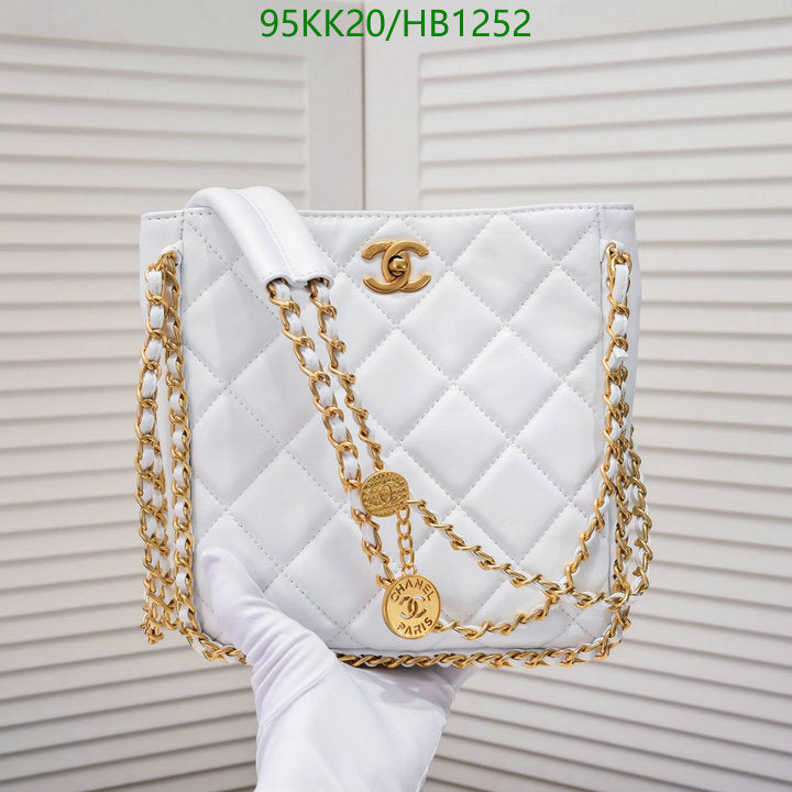 Chanel Bags Crossbody - 050