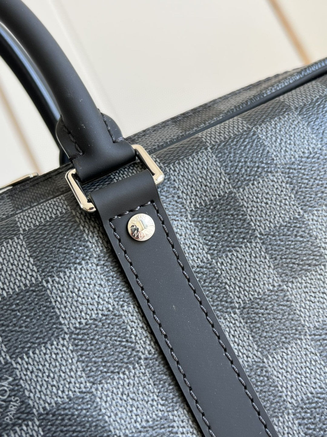 Louis Vuitton Porte Documents Voyage PM Damier Graphite Canvas For Men, Bags, Shoulder And Crossbody Bags 13.8in/35cm Louis Vuitton N41478