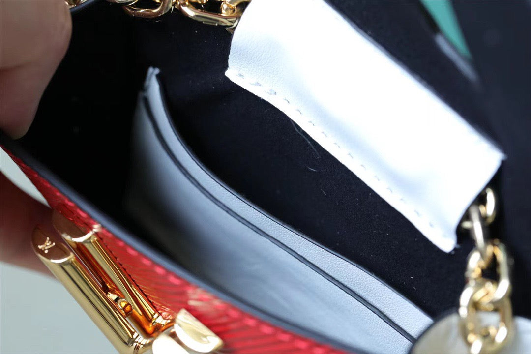 Louis Vuitton Twist MM Bag Epi Red/ Pink For Women,  Shoulder and Cross Body Bags 9.1in/23cm Louis Vuitton