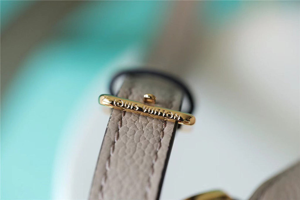 Louis Vuitton Bagatelle Monogram Empreinte Tourterelle Gray / Creme Beige For Women,  Shoulder And Crossbody Bags 22cm/8.7in Louis Vuitton M46112