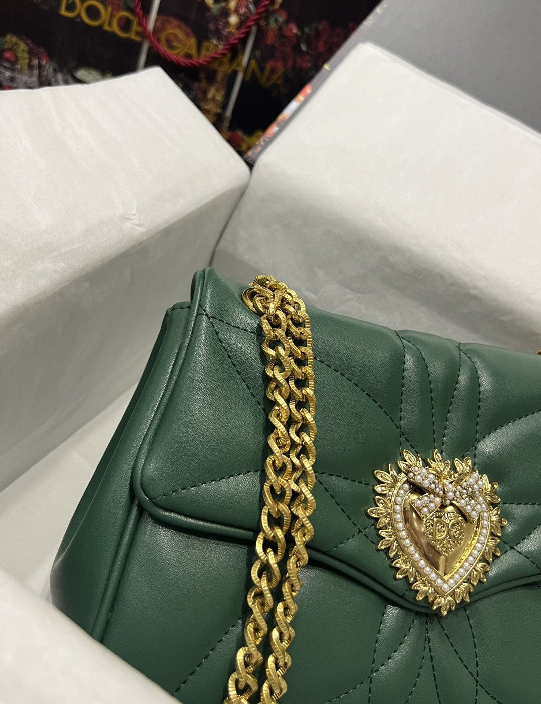 Large Devotion Shoulder Bag In Quilted Nappa Green For Women 11.4in/29cm GLAMI