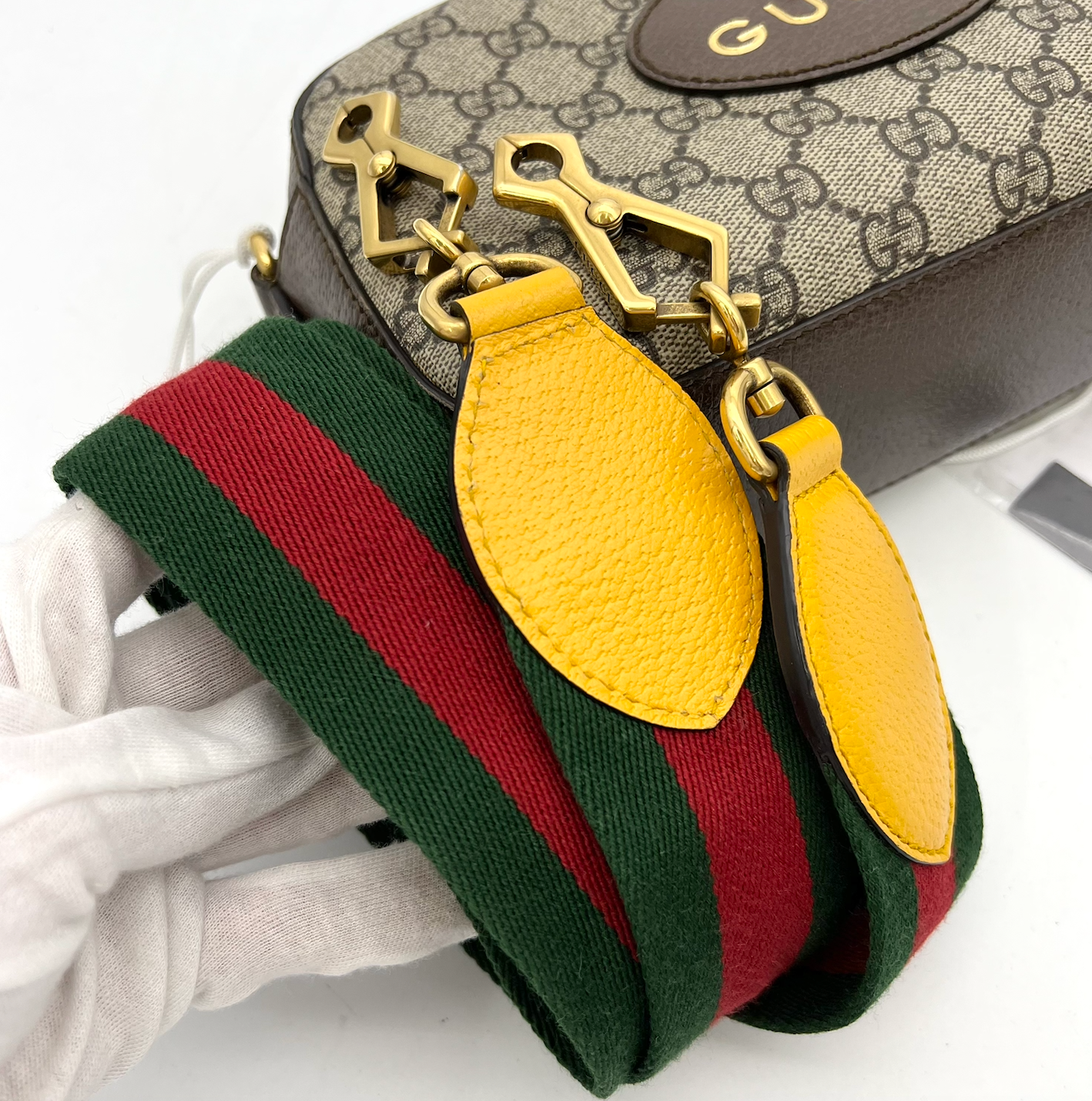 GUCCI GG Supreme Neo Vintage Shoulder Bag LA45933