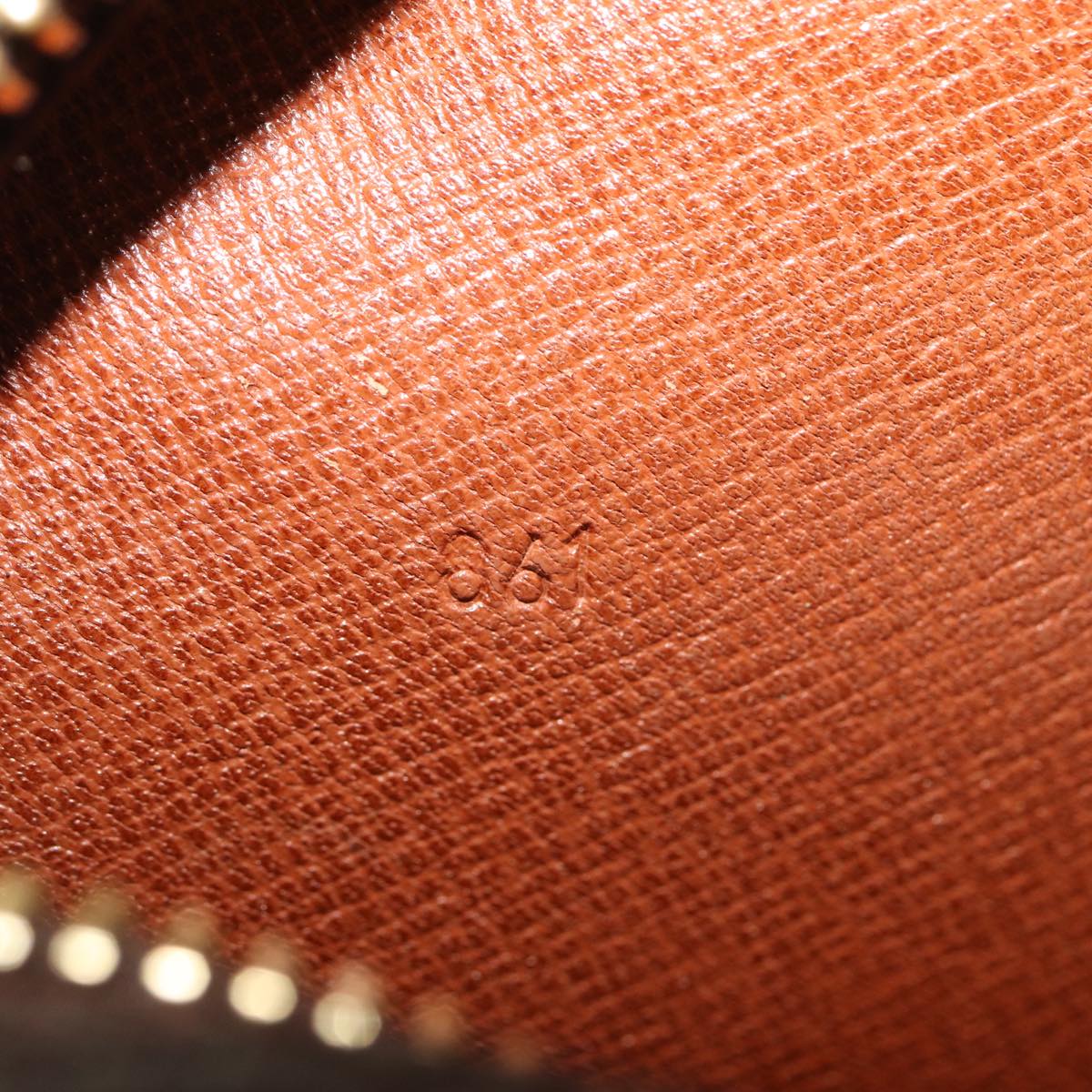 Louis Vuitton Compiegne 28 Clutch Bag