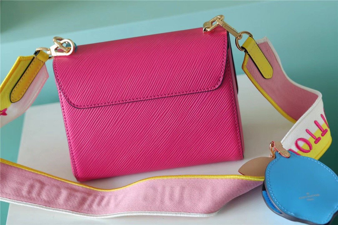 Louis Vuitton Twist MM Epi Pink For Women,  Shoulder And Crossbody Bags 7.5in/19cm Louis VuittonÃƒâ€šÃ‚Â 