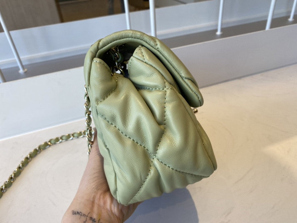 ChanelSmall GlamIap Bag Gold Hardware Green For Women Handbags, Shoulder Bags 7.5in/19cm AS2232