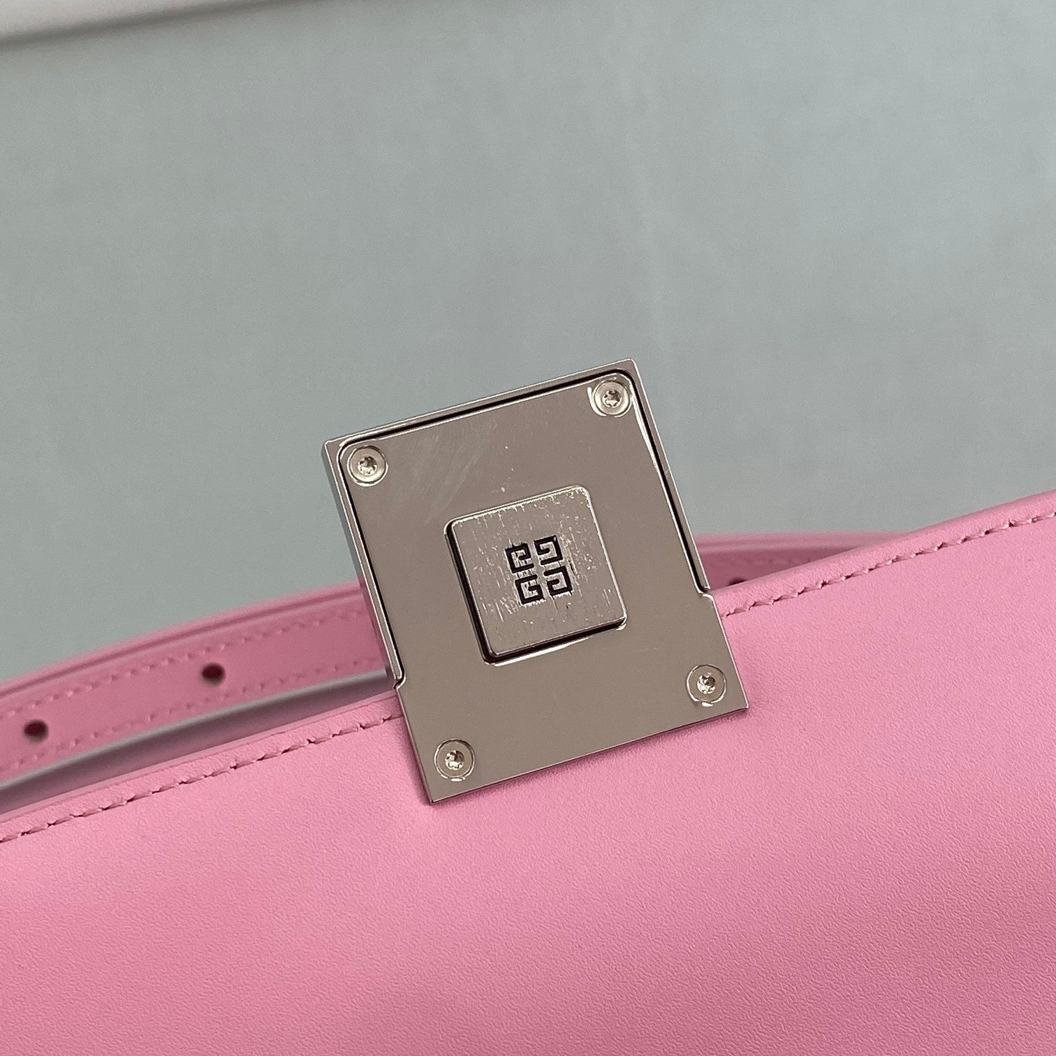 gv Small 4G Bag Pink For Women, Handbags, Shoulder Bags 6.5in/16.5cm GVCÃ‚Â 