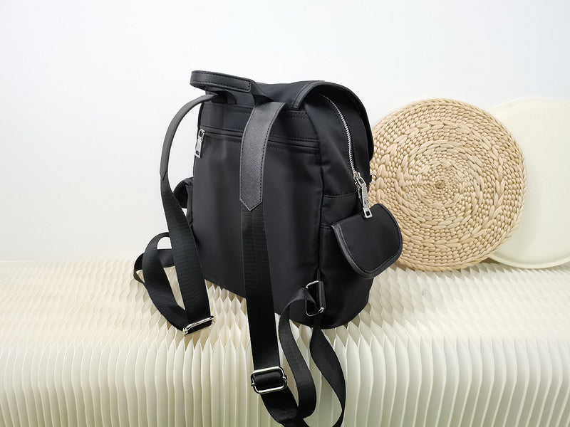 Barnes-Bags - Prada Bags - 823