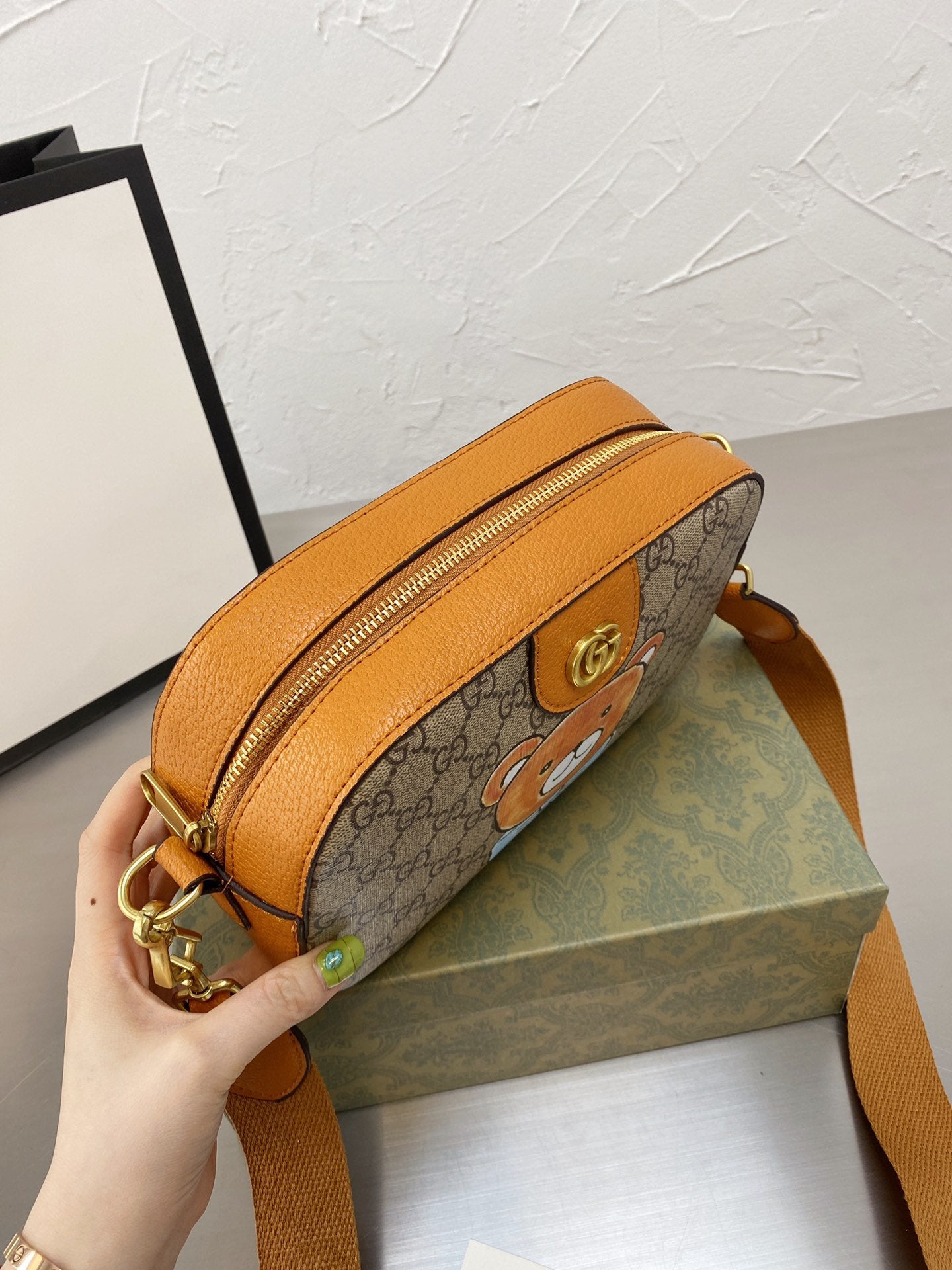 LB - New 1:1 rep  Bags Gucci 200