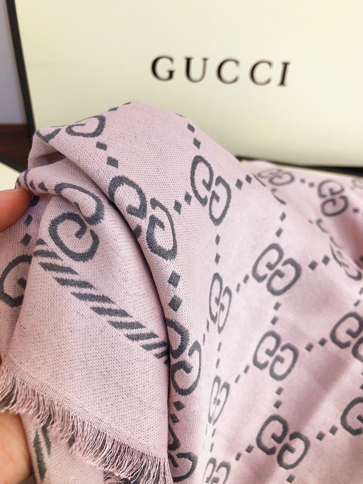 LB - Luxury Gucci Scarf 028